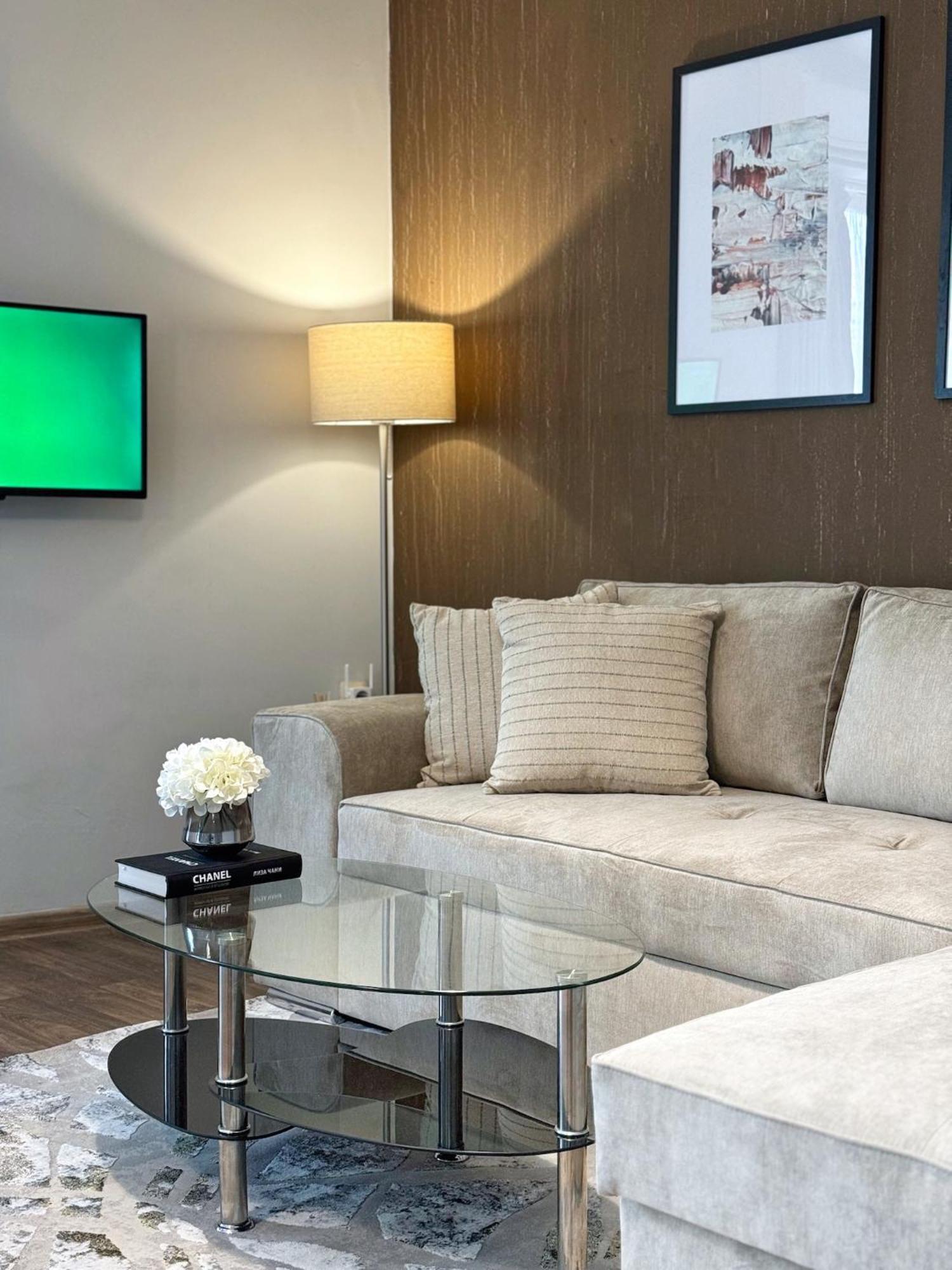 Top Centre Plovdiv Apt. With Parking For 4 Guests Buitenkant foto