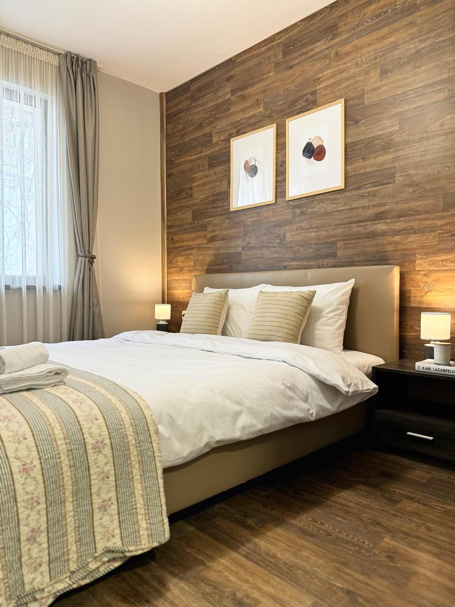 Top Centre Plovdiv Apt. With Parking For 4 Guests Buitenkant foto
