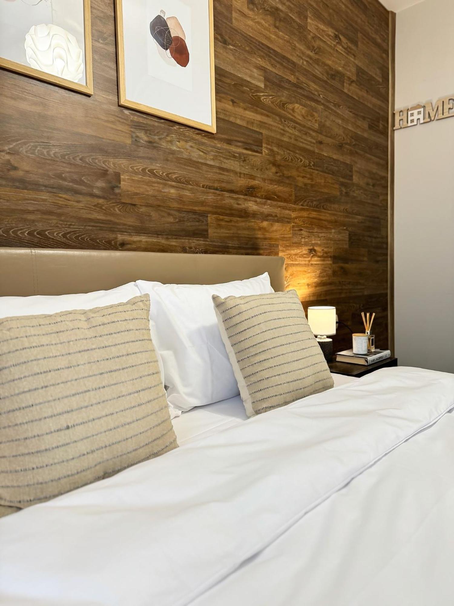 Top Centre Plovdiv Apt. With Parking For 4 Guests Buitenkant foto